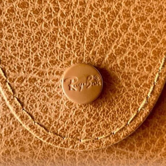 Ray-Ban Textured Leather Sunglasses Case Brown - Picture 3 of 6